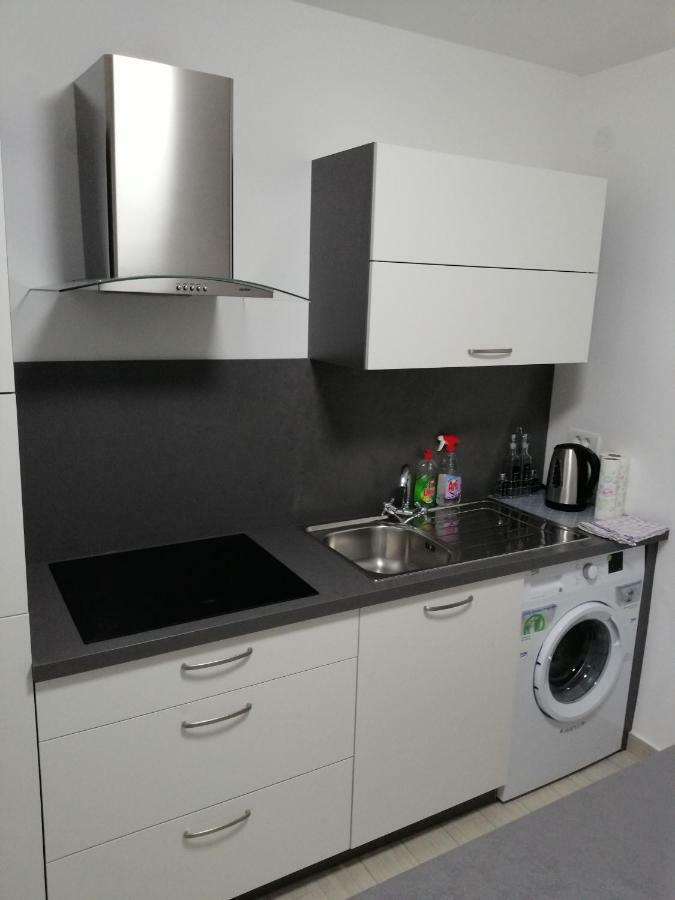 Studio Apartment Mila Pula Zewnętrze zdjęcie