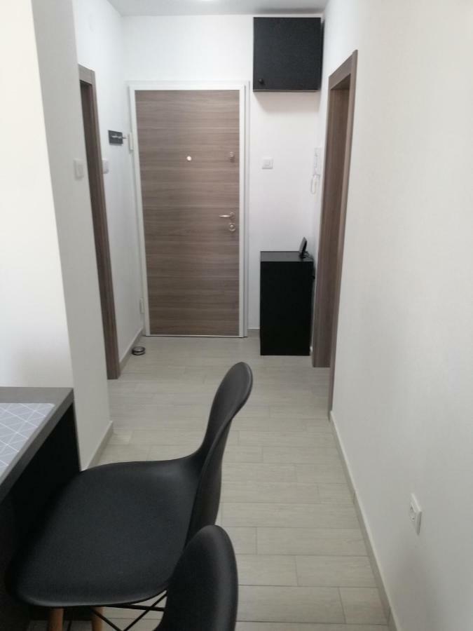 Studio Apartment Mila Pula Zewnętrze zdjęcie