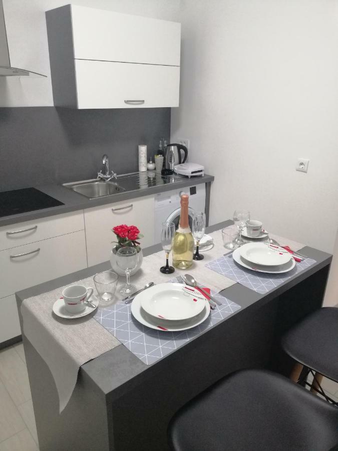 Studio Apartment Mila Pula Zewnętrze zdjęcie
